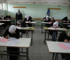 عدسة « فلسطين اليوم » ترافق طلبة الثانوية العامة بقطاع غزة في أول يوم للامتحانات