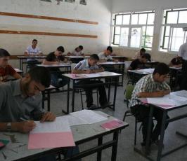 عدسة « فلسطين اليوم » ترافق طلبة الثانوية العامة بقطاع غزة في أول يوم للامتحانات