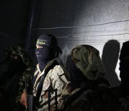 بالصورجماهير غفيرة تشيع شهيد سرايا القدس بمشاركة قيادات فلسطينية من كافة الفصائ ‫(1)‬