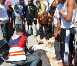 بالصور ... حادث سير بين دراجتين هوائيتين في خانيونس
