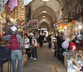 أجواء رمضان في أسواق مدينة القدس 