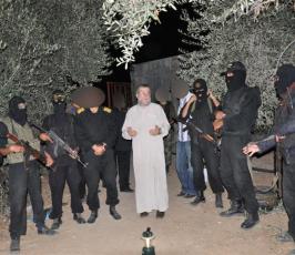 الشيخ نافذ عزام عضو المكتب السياسي لحركة الجهاد الإسلامي يقوم بزيارة للمرابطين على الثغور خلال شهر رمضان