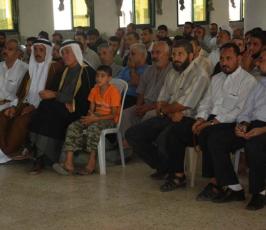 بالصور:: حركة الجهاد الإسلامى توزع مساعدات مالية على الأسر المحتاجة بالوسطى 