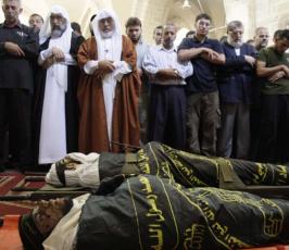 بالصورة قيادات الجهاد الاسلامي تشارك في تشييع ثلاثة شهداء من سرايا القدس