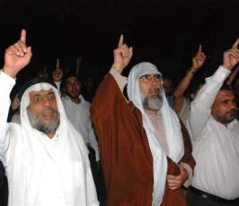 بالصور:: مسيرة حاشدة نظمتها حركة الجهاد الاسلامى نصرة للمسجد الاقصى بالوسطى