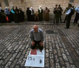 بالصور المواجهات بين المرابطين في مدينة القدس المحتلة وجنود الاحتلال