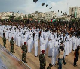 بالصور:: عشرات الآلاف من جماهير الجهاد تحتشد في المهرجان السنوي الرابع عشر في ذكرى استشهاد مؤسسها الدكتور فتحي الشقاقي