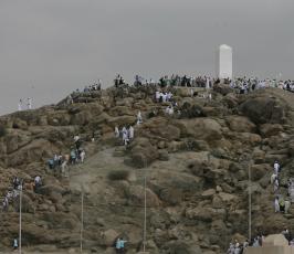 عدسة « فلسطين اليوم » تزور جبل عرفة ومشعر منى والجمرات الثلاث
