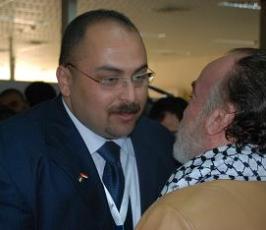 عدسة « فلسطين اليوم » تواكب مراسم استقبال نخبةً من الفنانين السوريين في خان يونس