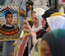 أهالي الأسرى