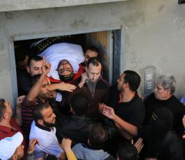  تشييع جثامين شهداء سرايا القدس وكتائب القسام في البريج ودير البلح والقرارة وخانيونس (22)