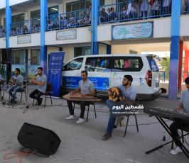 الباص الموسيقى ينظم يوم ترفيهى لطالبات مدرسة بيت حانون ‫(40108553)‬ ‫‬.JPG
