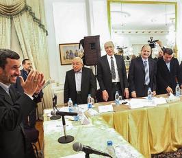 زيارة تاريخية للرئيس الإيراني أحمدي نجاد للقاهرة
