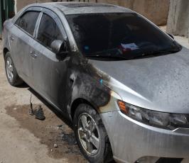 خاص فلسطين اليوم..مستوطنون يحرقون أربع سيارات فلسطينية في قرية الزبيدات شمال أريحا