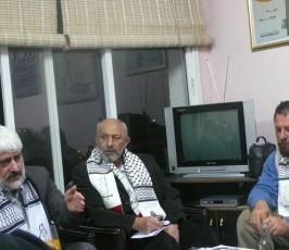 وفد تركي من قافلة شريان الحياة يزور إذاعة صوت القدس في غزة 