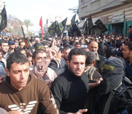 بالصور:: سرايا القدس وحركة الجهاد تشيعان جثمان الشهيد حسن القطراوى 