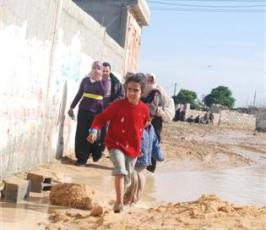 عدسة « فلسطين اليوم  » تلتقط صورًا لكارثة المغراقة