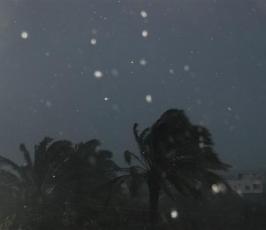بالصور:::أجواء قطاع غزة تغزوها الرياح والعواصف