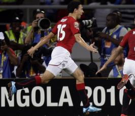 تقرير مصور : الفلسطينيون يحتفلون بفوز المنتخب المصري بالكأس 