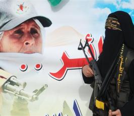 تقرير مصور:: مسيرة نسائية لحركة الجهاد نصرة للقدس بمدينة غزة