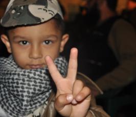بالصور::سرايا القدس تنظم حفل تأبينى للشهيد ياسر ابو العيش بمدينة رفح