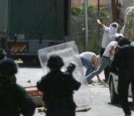 بالصور: مشاهد من قلب « الأقصى » واعتداءات جيش الاحتلال على المصلين