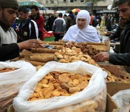 بالصور : جولة في سوق الخضار لمدينة غزة 