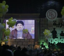 عدسة « فلسطين اليوم » ترصد احتفالات حزب الله بذكرى النصر والتحرير
