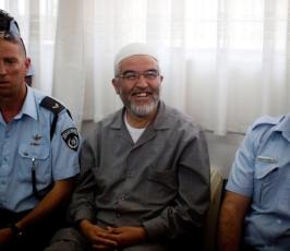 صور حصرية للشيخ رائد صلاح «  غاندي فلسطين » 