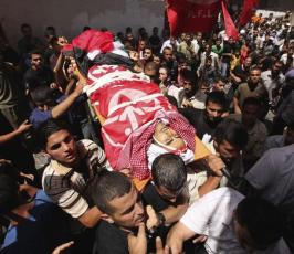 بالصور: جنازة الشهيد بسام بدوان أحد عناصر كتائب أبو على مصطفى