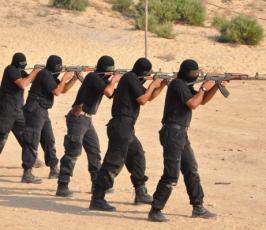بالصور: حركة الجهاد الإسلامى تخرج دورة أمن وحماية الشخصيات