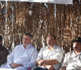 بالصور:: منتدى المعلم الفلسطينى ينظم رحلة بحرية لمدرسيين المنطقة الوسطى