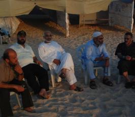 بالصور:: منتدى المعلم الفلسطينى ينظم رحلة بحرية لمدرسيين المنطقة الوسطى