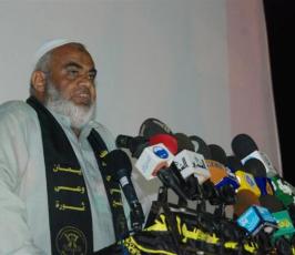 بالصور: مهرجان حاشد لحركة الجهاد على شرف الإستشهادى عماد ابو عيشة بذكرى إستشهاده بدير البلح
