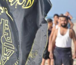 بالصور: حركة الجهاد تخرج دورة الشهيد «  محمد عبد الله » أبو المرشد لتعليم فنون السباحة بالوسطي‎