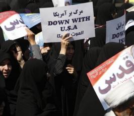 بالصور : إحياء يوم القدس العالمي بمسيرات مليونية حاشدة في طهران