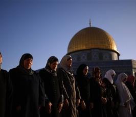 بالصور : ما أجمل عيد الفطر في باحات المسجد الأقصى