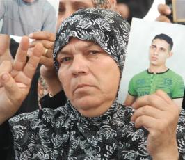 بالصور: مسيرة للجهاد وخيمة اعتصام تضامناً مع الأسرى