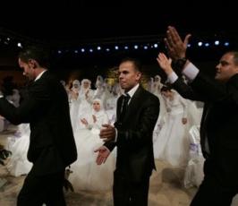 بالصور.. العرس الجماعي في نابلس