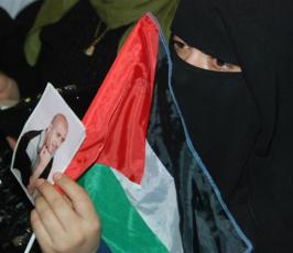 بالصور: اللجنة الوطنية العليا لنصرة الأسرى تنظم مؤتمر أسرى فلسطين الدولى بمدينة غزة