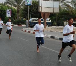 بالصور: الرابطة الإسلامية الإطار النقابى لحركة الجهاد تقيم سباق ماراثون الشقاقى الأول بغزة
