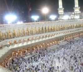 بالصور : ملايين المسلمين يصلون إلى مكة لبدء مناسك الحج لهذا العام