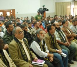 بالصور :: الرابطة الاسلامية تكرم الفائزين في مسابقة الشقاقي الابداعية في غزة