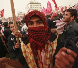 بالصور.. الجبهة الشعبية تحيي انطلاقتها الـ 43