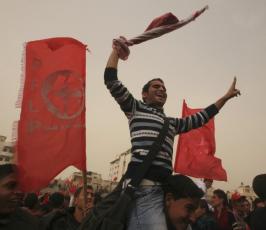 بالصور.. الجبهة الشعبية تحيي انطلاقتها الـ 43