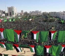 بالصور:: حركة « حماس » تحتفل بذكرى انطلاقتها الـ 23 بمهرجان جماهيري حاشد