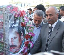 بالصور : قادة المقاومة يزرعون لكل شهيد فلسطيني شجرة في ذكرى الحرب على غزة