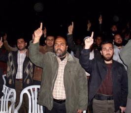 بالصور:حفل تأبين شهداء الجهاد شرق مدينة خانيونس