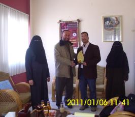 وفد من اللجنة الاعلامية لدائرة العمل النسائي يزور مقر وكالة فلسطين اليوم الاخبارية