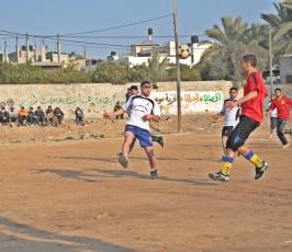 بالصور :: حركة الجهاد تقيم دوري لكرة القدم بإقليم غزة بعنوان ذكرى الحرب على غزة